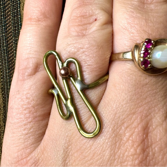Handcrafted sterling silver, brass and copper ring. - Picture 4 of 11